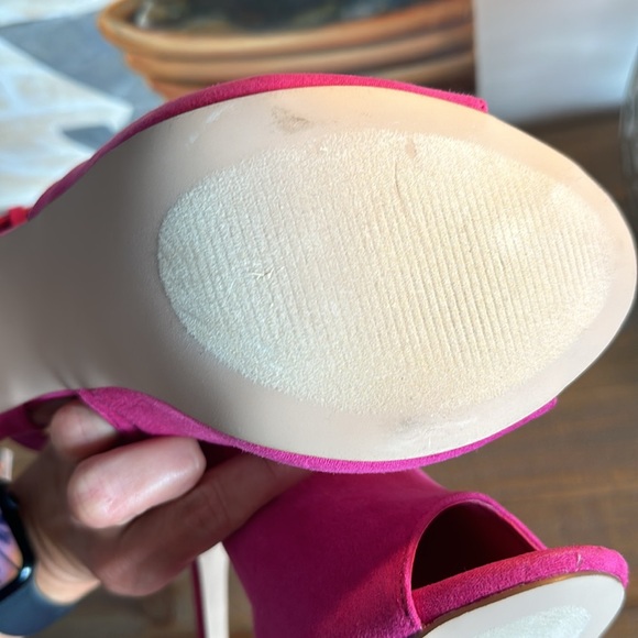 EUC fuchsia, shoe, dazzle shoes - Picture 6 of 11